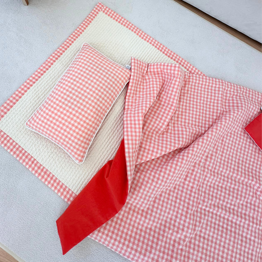 Checkered Portable Blanket